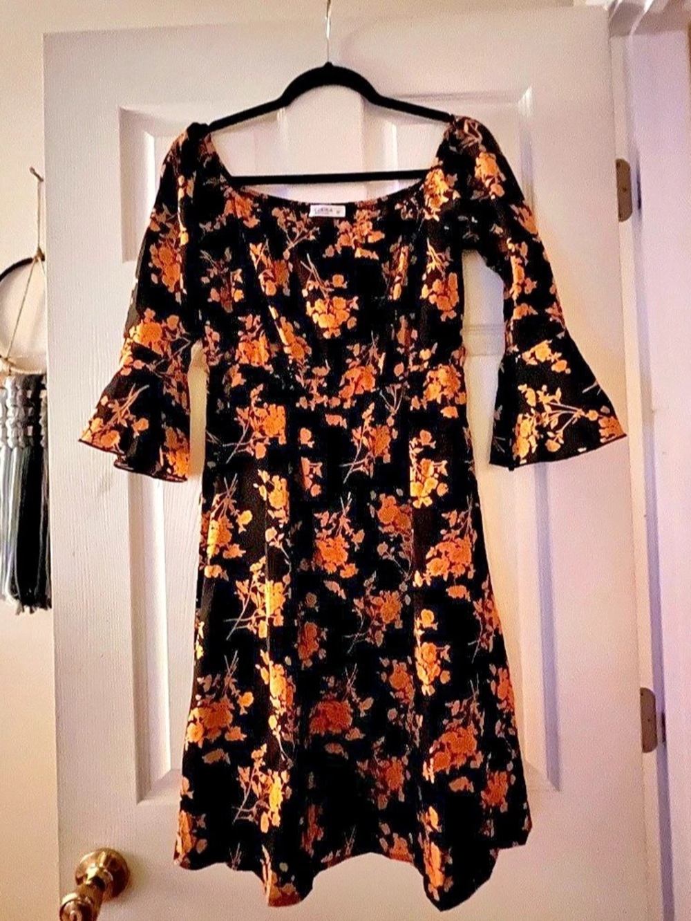 Jeceika Off Shoulder Ruffle Floral Dress Mini Dress Black & Orange Medium